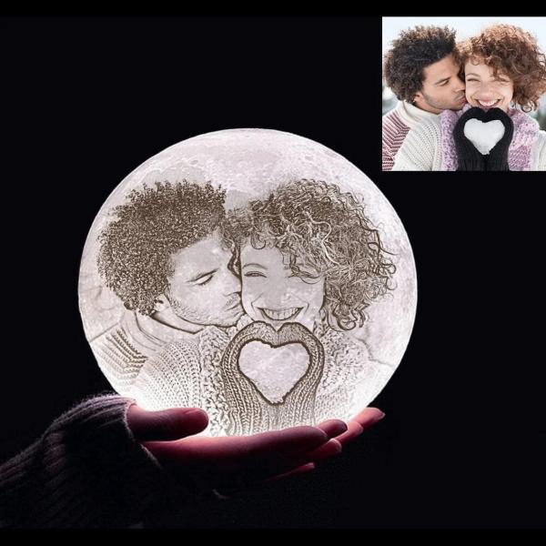 مصباح قمري ثلاثي الأبعاد متغير الألوان بـ 16 لونًا مع صورتك الخاصة