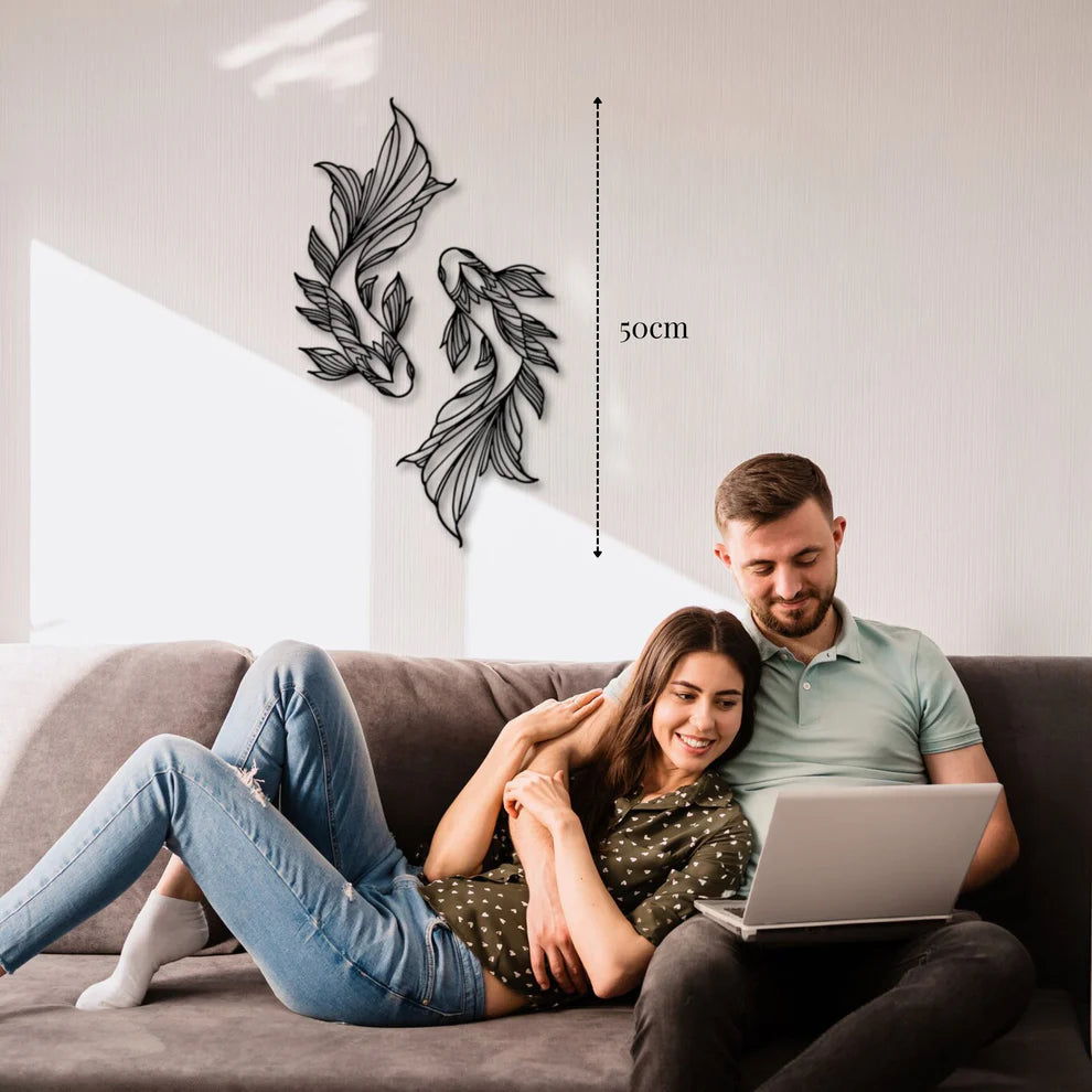 ديكور جداري معدني - بزينة سمكتين مجنحتين