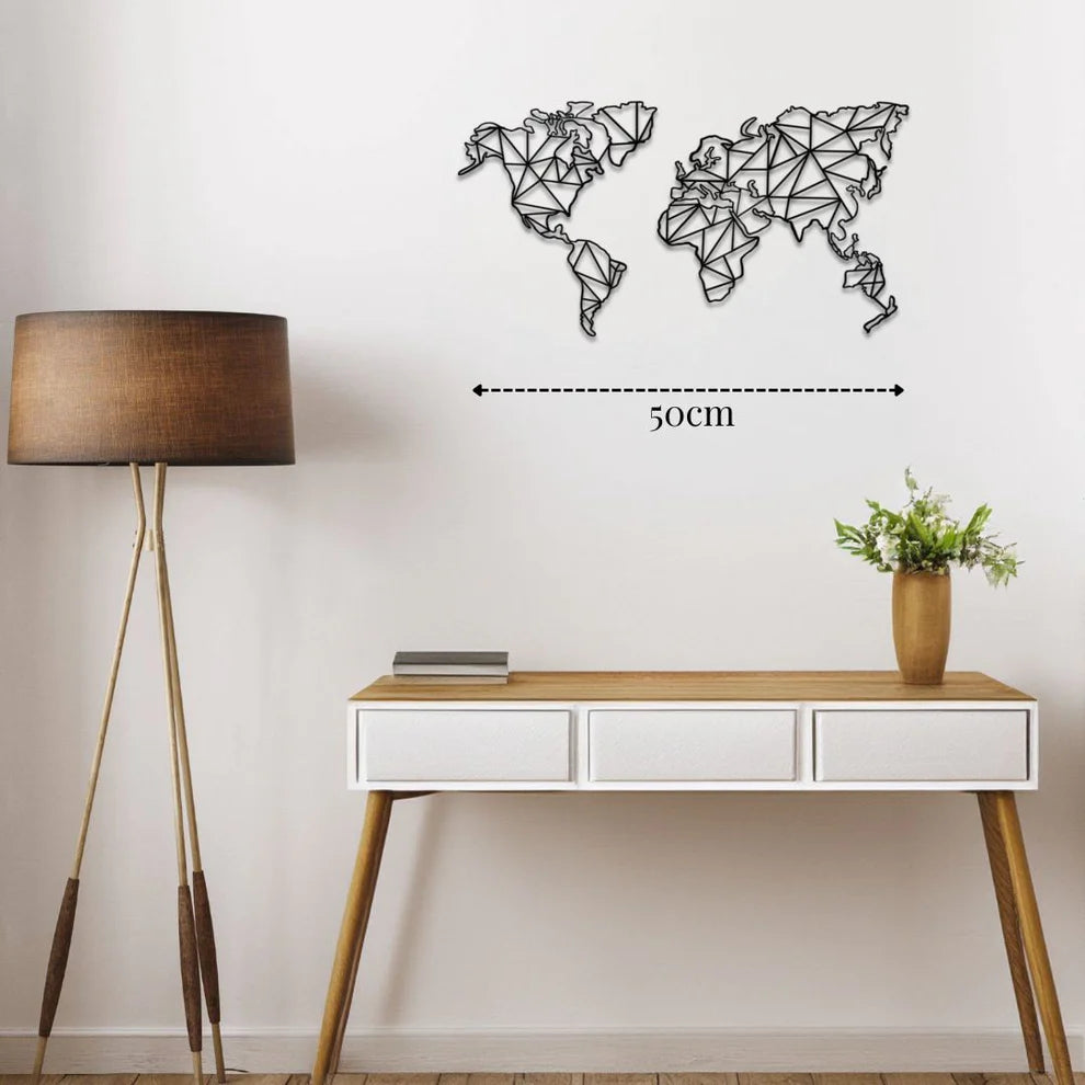 ديكور جداري معدني  بزينة خريطة العالم على شكل الهندسي
