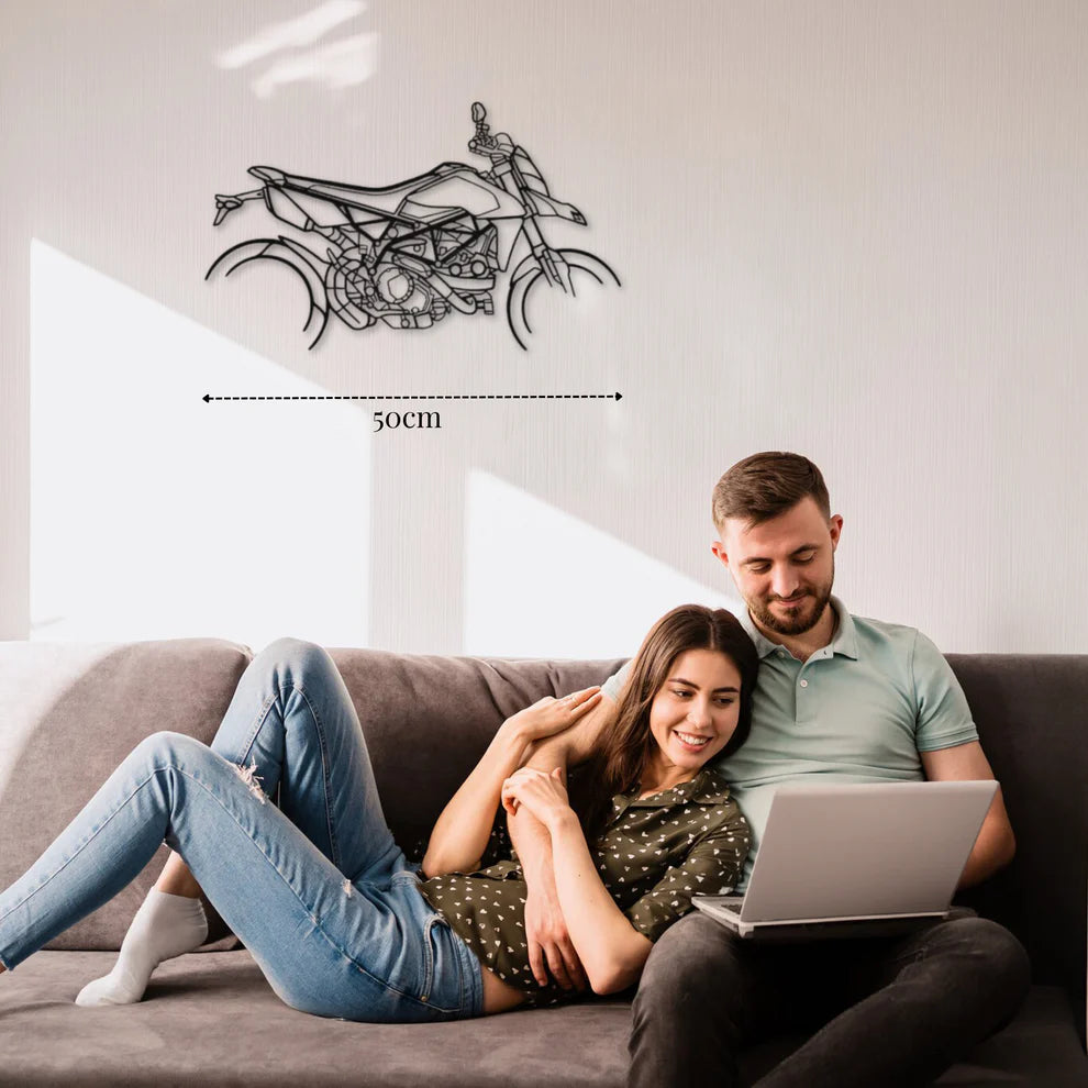 RVE950ديكور جداري معدني بزينة دراجة نارية – دوكاتي هايبرموتارد