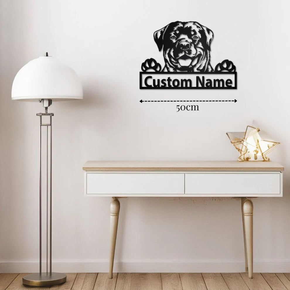 ديكور جداري معدني - بزينة على شكل كلب روتفايلر بتخصيص إسمك