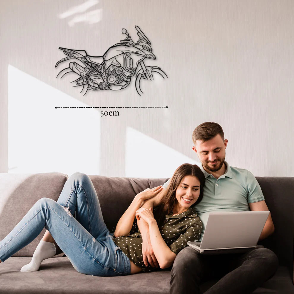 V4 S ديكور جداري معدني بزينة دراجة نارية – دوكاتي مولتيستراندا