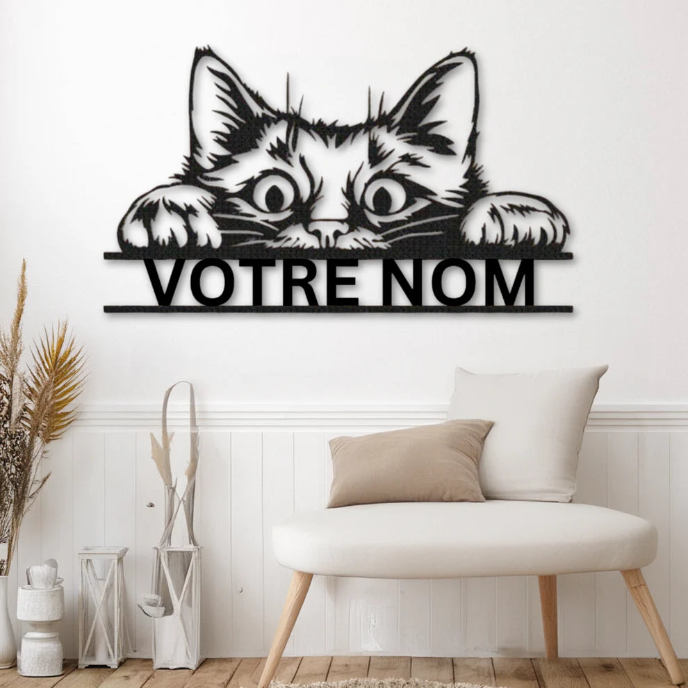 ديكور جداري معدني - بزينة قط مندهش بتخصيص إسمك المفضل