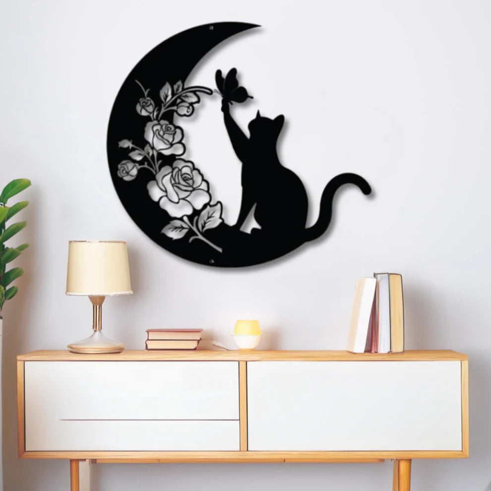 ديكور جداري معدني - بزينة سرب قطة معلقة على القمر و الورود الجميلة
