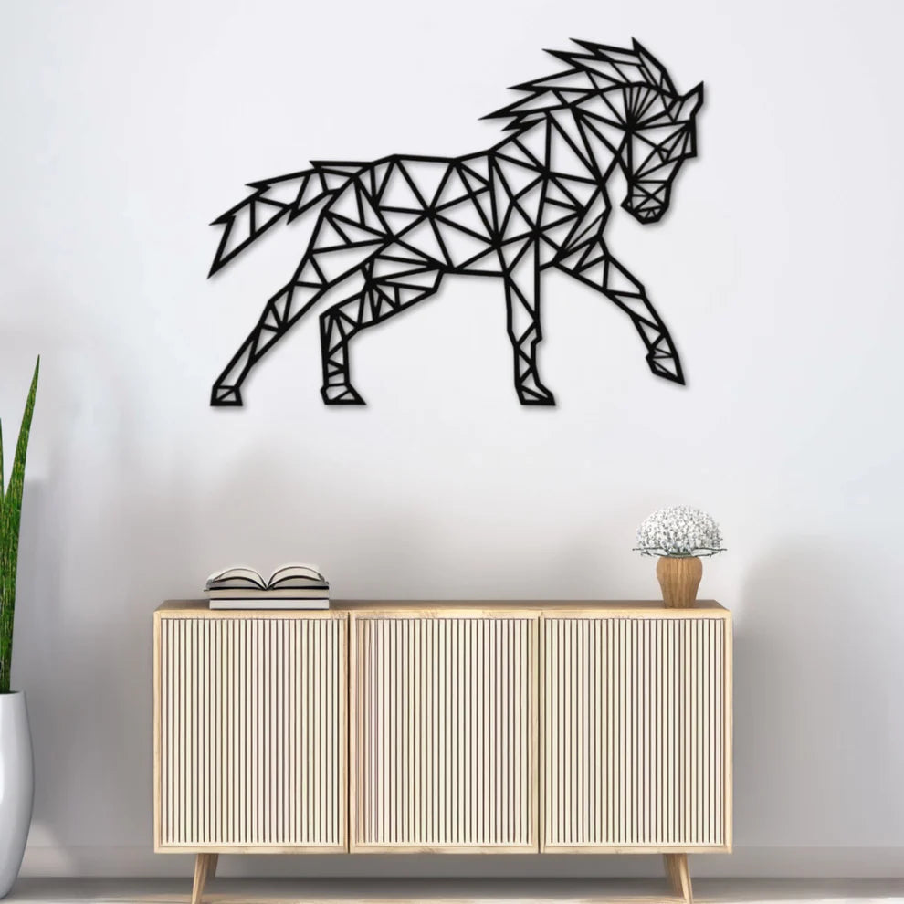 ديكور جداري معدني - بزينة الحصان على شكل هندسي