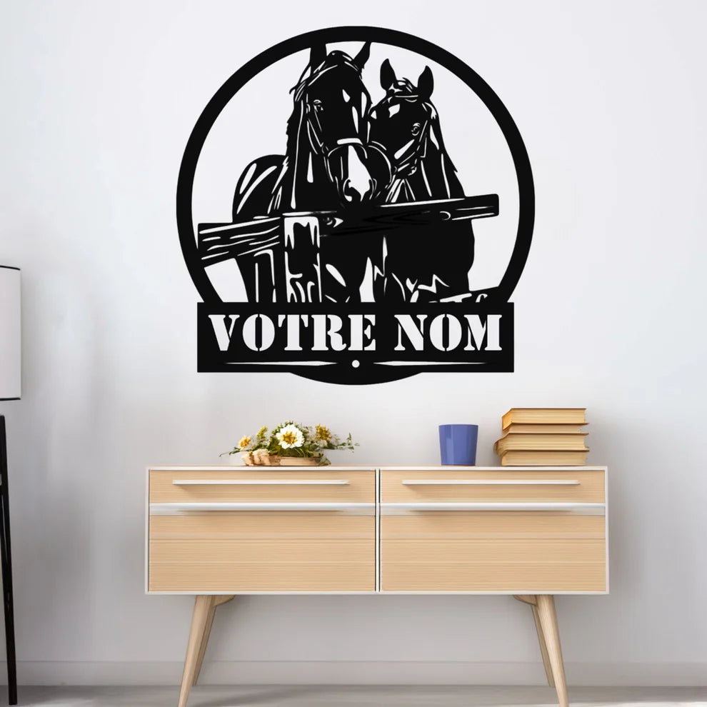 ديكور جداري معدني - بزينة الخيول بتخصيص إسمك المفضل