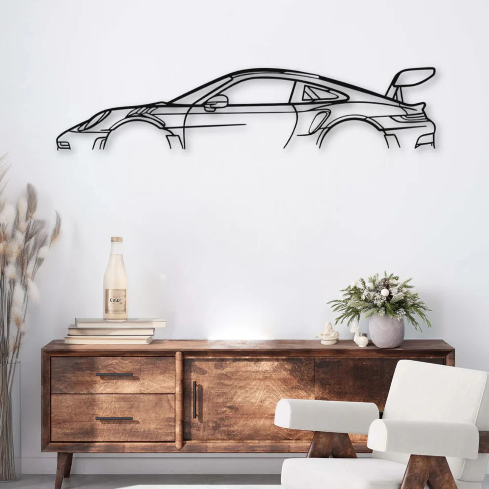ديكور جداري معدني بزينة سيارة رياضية جميلة