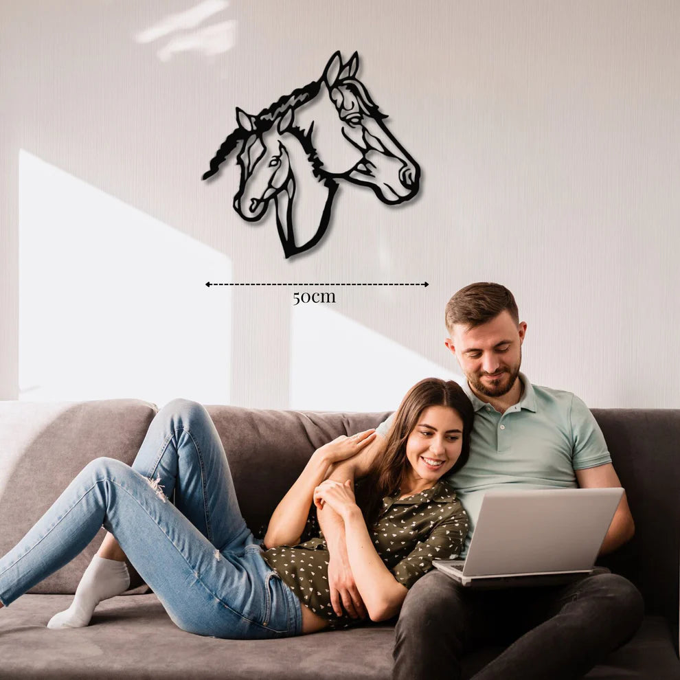 ديكور جداري معدني - بزينة رأسين من الحصان الكبير و الصغير