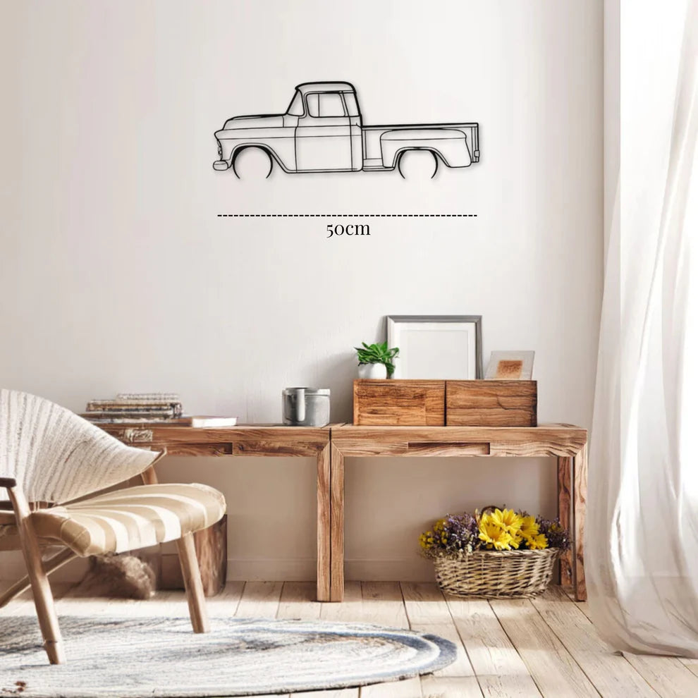 ديكور جداري معدني بزينة سيارة بإختصاصك