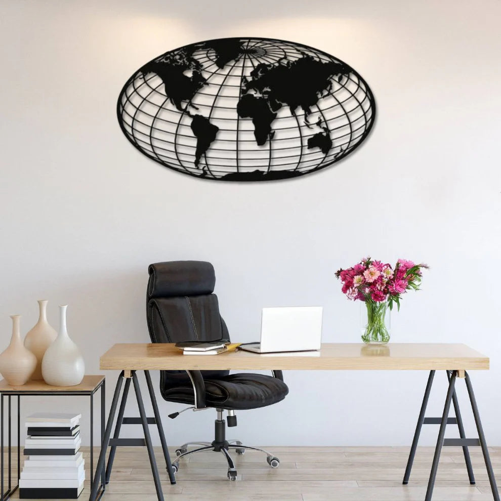 ديكور جداري معدني  بزينة على شكل خريطة العالم