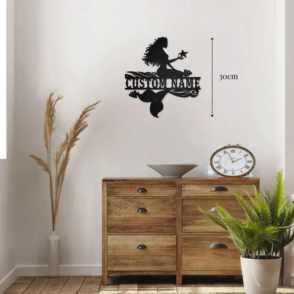 ديكور جداري معدني - بزينة على شكل حورية بحر بتخصيص إسمك